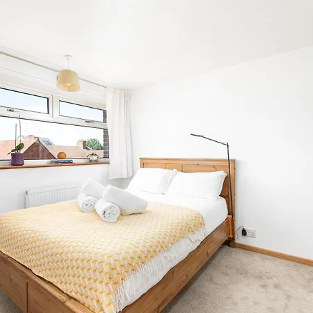 Comfortable And Quiet 2 Bed House-parking-families Nyaraló